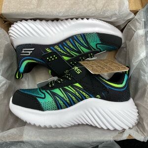 Brand New Skechers Boys Toddler Sneaker
